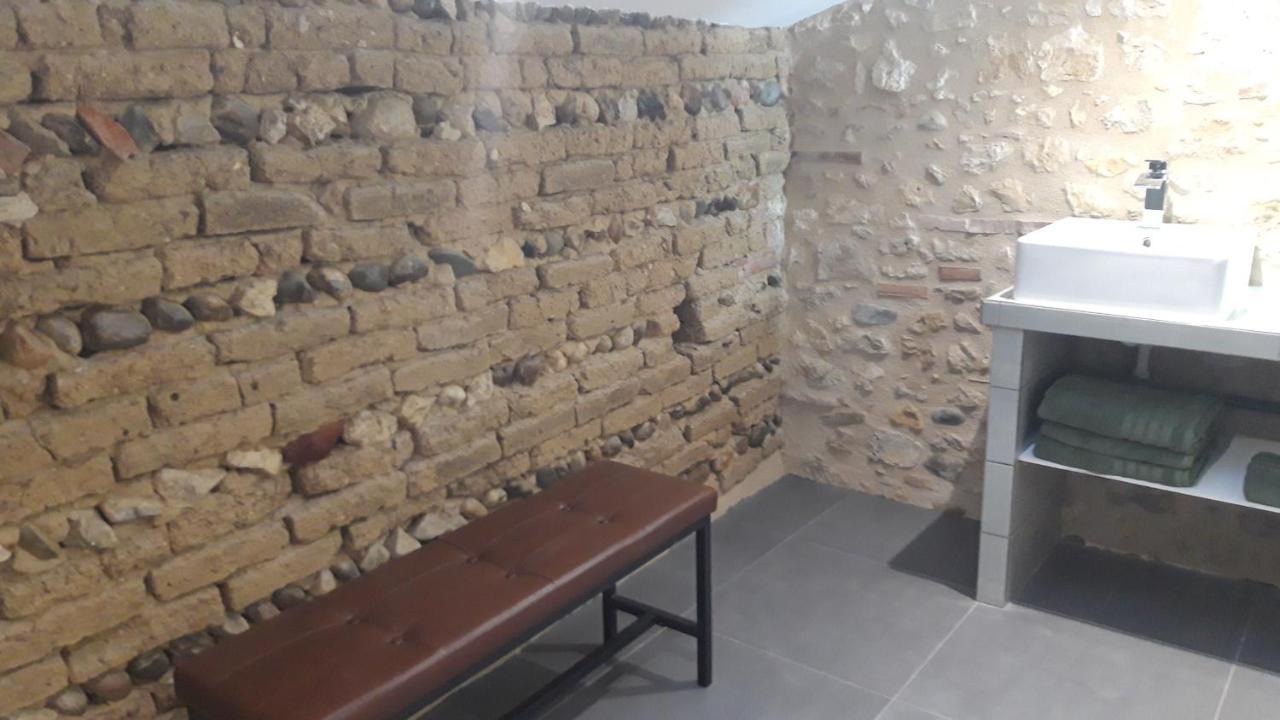 Les Chambres De Lili Saint-Loup  Buitenkant foto