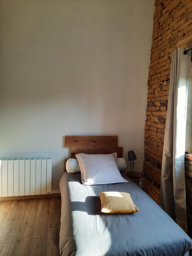 Les Chambres De Lili Saint-Loup  Buitenkant foto